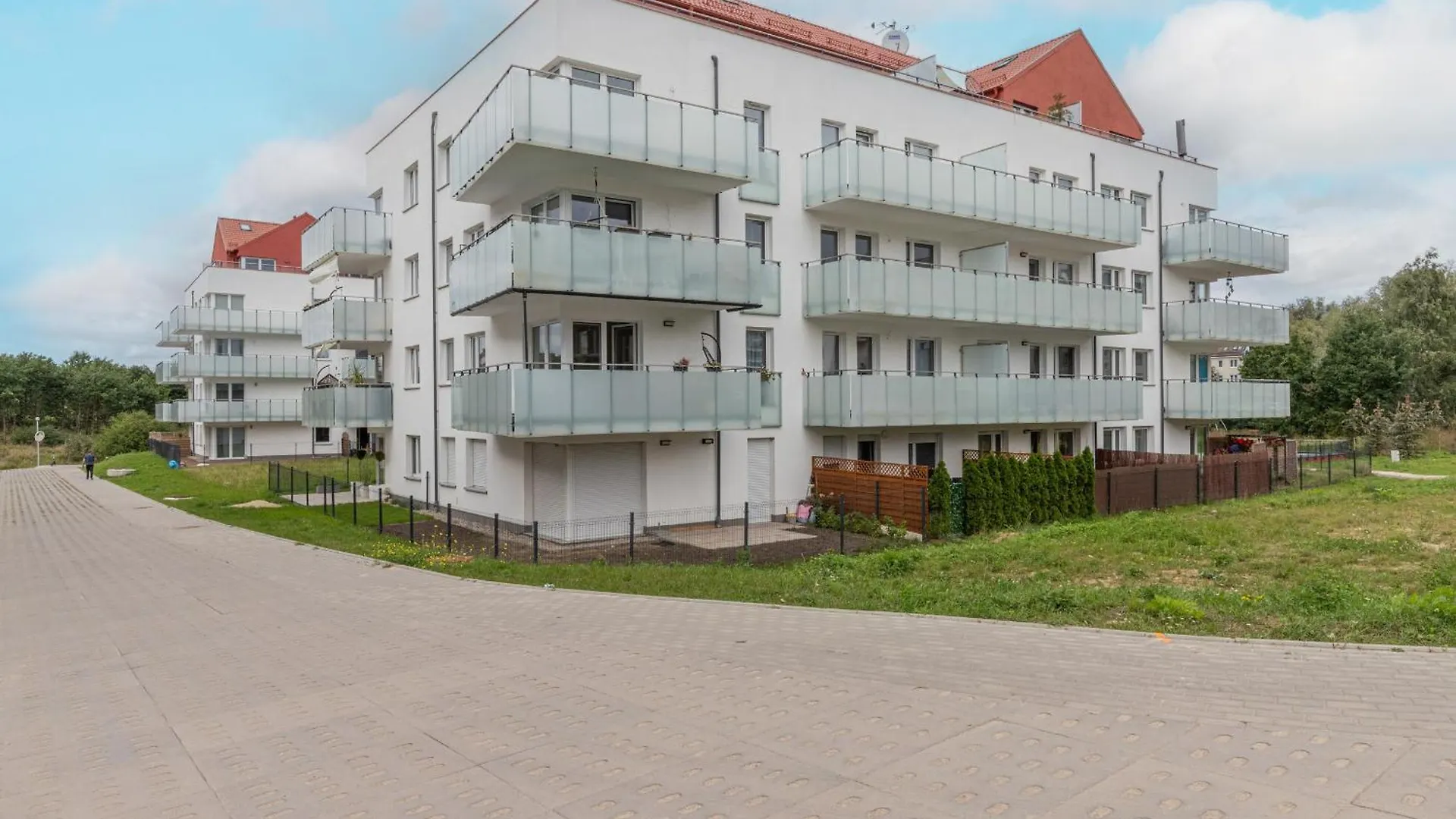 Modern Apartment With Balcony And Parking In Gdansk By Noclegi Renters 0*,